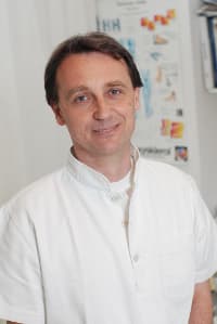 Dr. Boros László - Plasztikai sebész, szemhéjplasztika